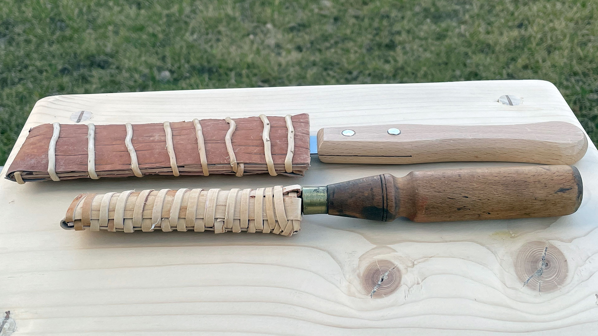 Skeder til huljern i birkebark